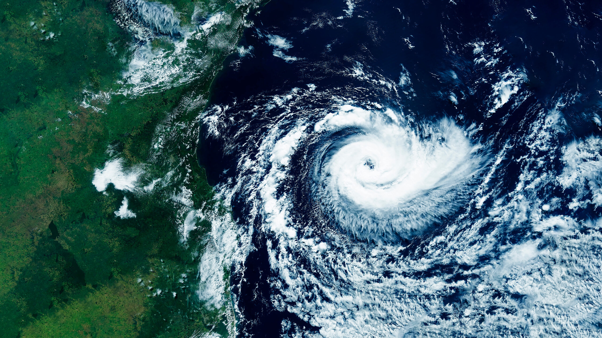 Furacão, tufão vindo do espaço. Elementos desta imagem fornecidos pela NASA. Foto de alta qualidade via satélite